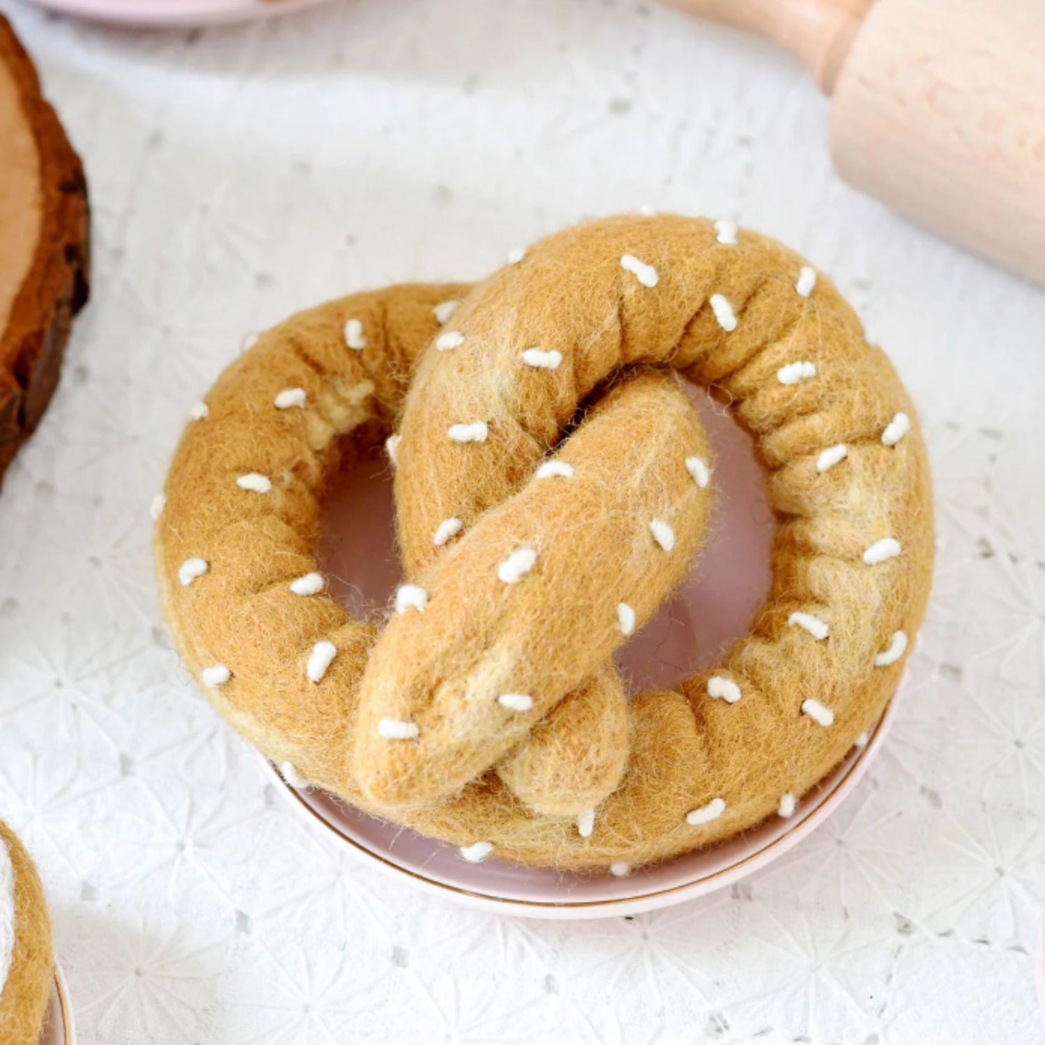 Felt Soft Pretzel | Play Food