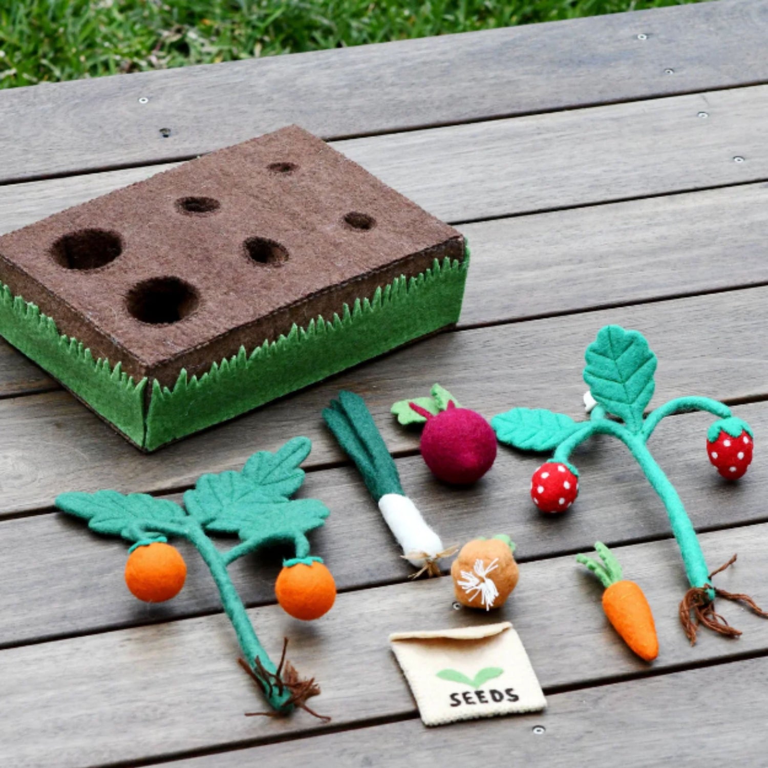 Felt Garden Planter Box Play Set