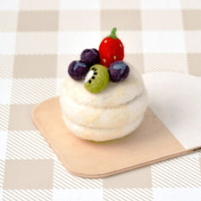 Felt Pavlova Meringue | Play Food