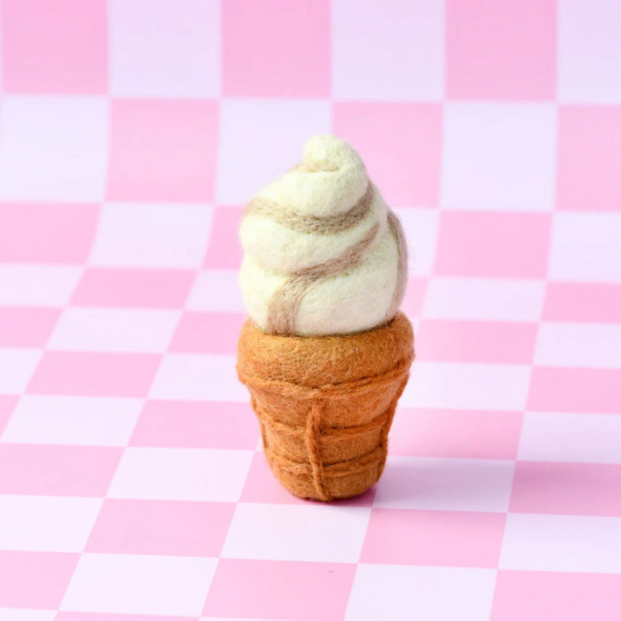 PRE-ORDER Felt Vanilla Soft Serve Ice Cream | Play Food (2pcs) (Shipping Early Nov)