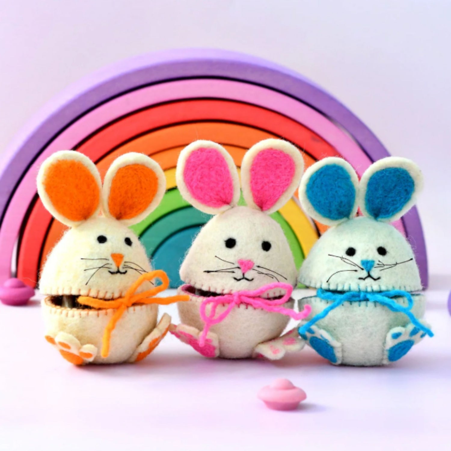 Felt Egg Cover - Pink Hopping Bunny