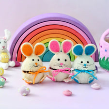 Felt Egg Cover - Pink Hopping Bunny