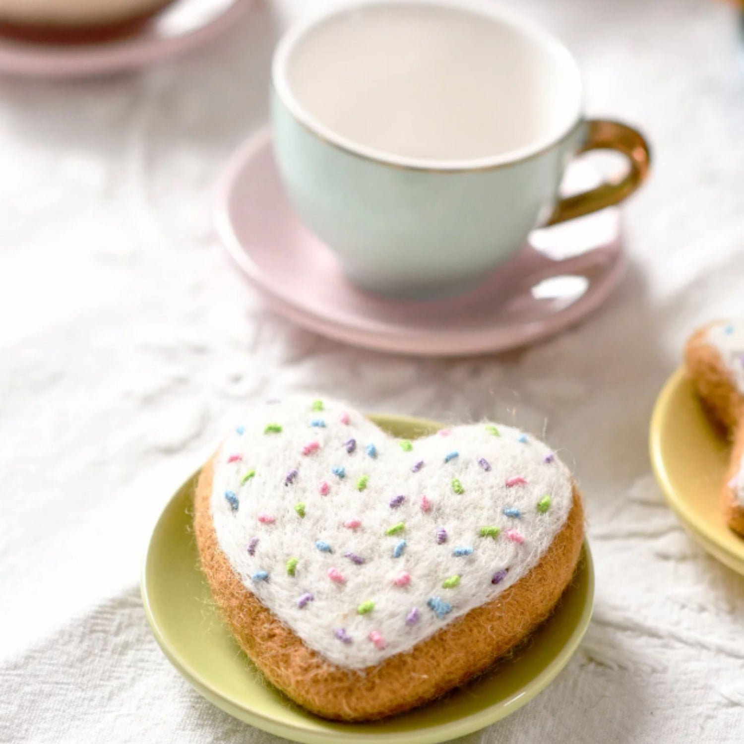 Felt Heart Icing Cookie with Sprinkles | Play Food