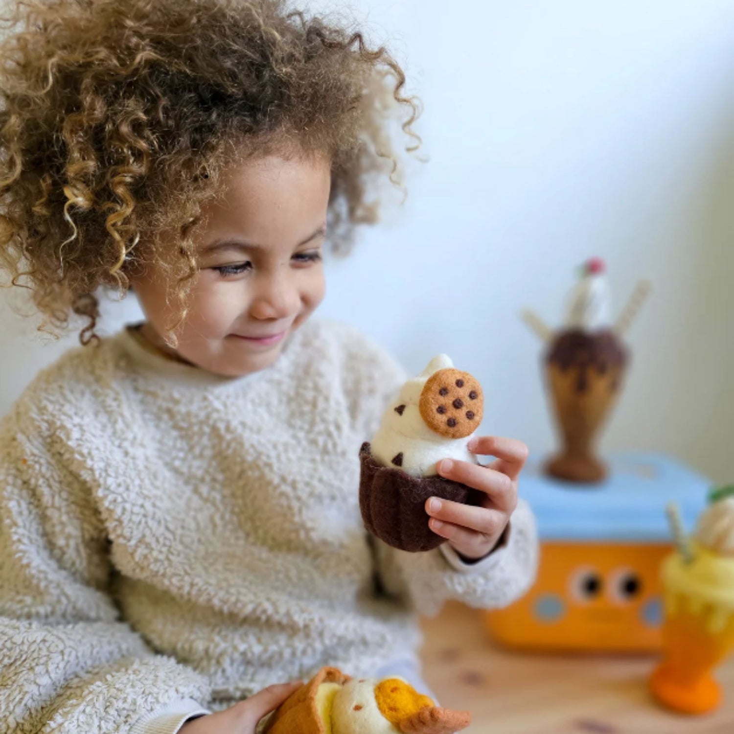 PRE-ORDER Felt Giant Cookies and Cream Cupcake | Play Food