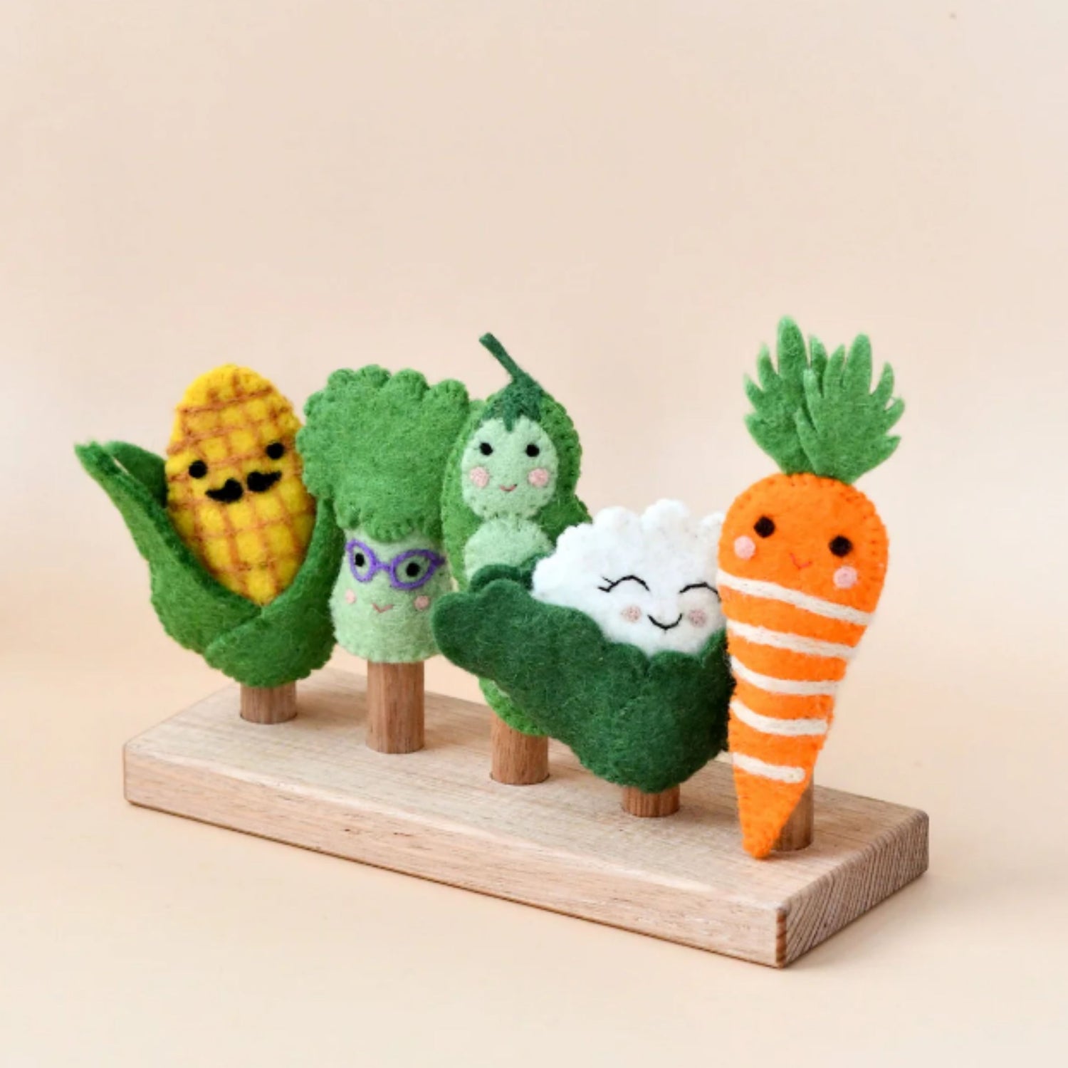 Felt Finger Puppets (Vegetables)