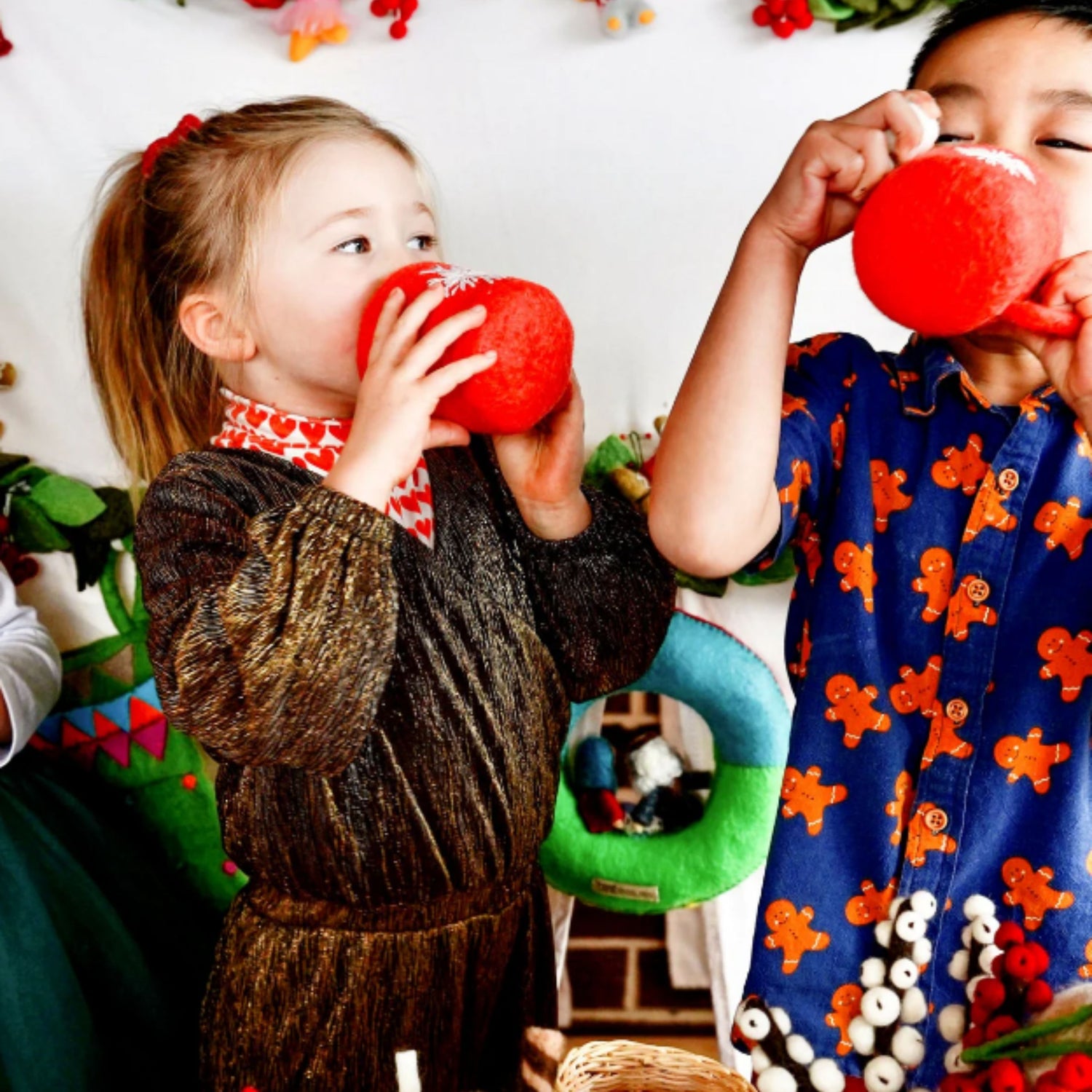 Felt Hot Chocolate with Marshmallows | Play Food (Red Mug)