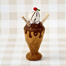 Felt Chocolate Milkshake | Play Food