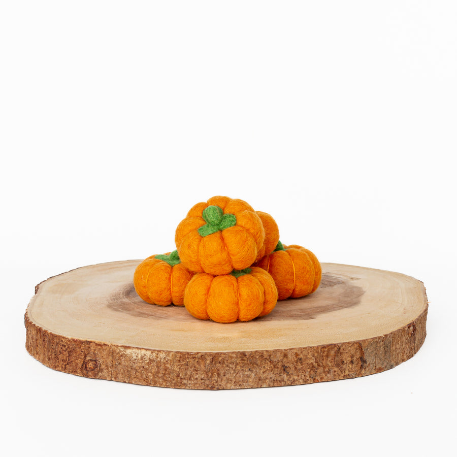 Felt Orange Pumpkins Loose Parts (5 pcs)