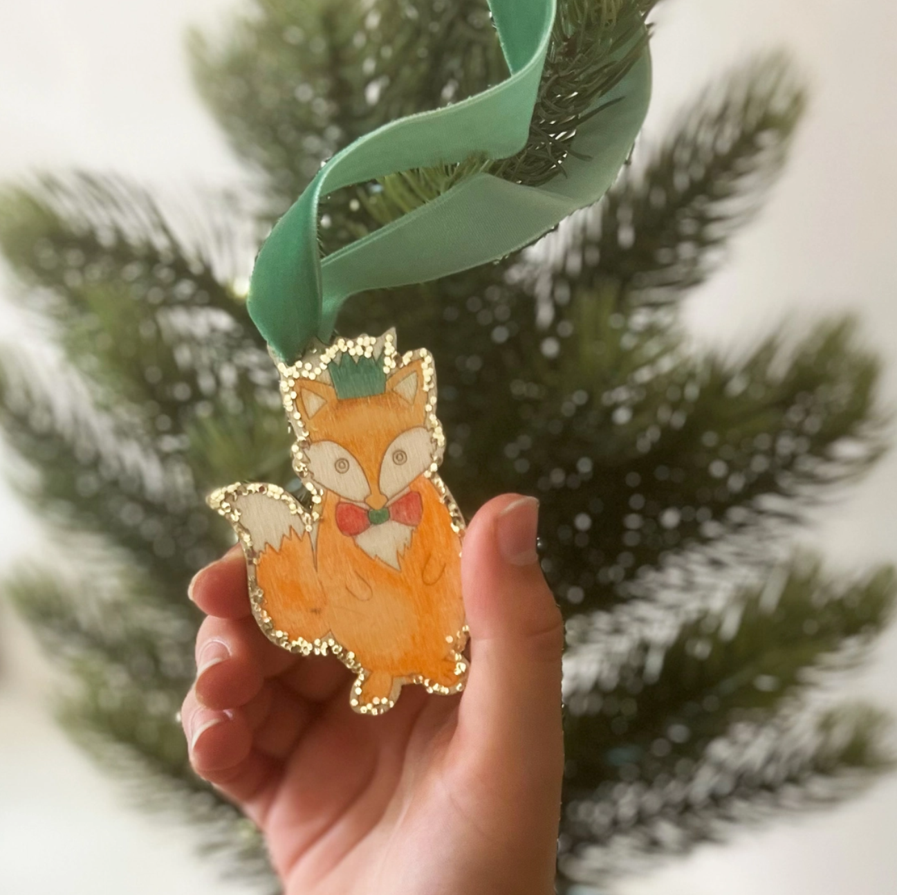 Make Your Own Christmas Fox Decoration | Wooden Craft Kit