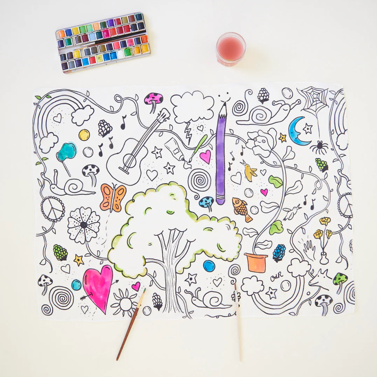 Silk Doodle Colouring Seek & Find Playsilk and Markers Set